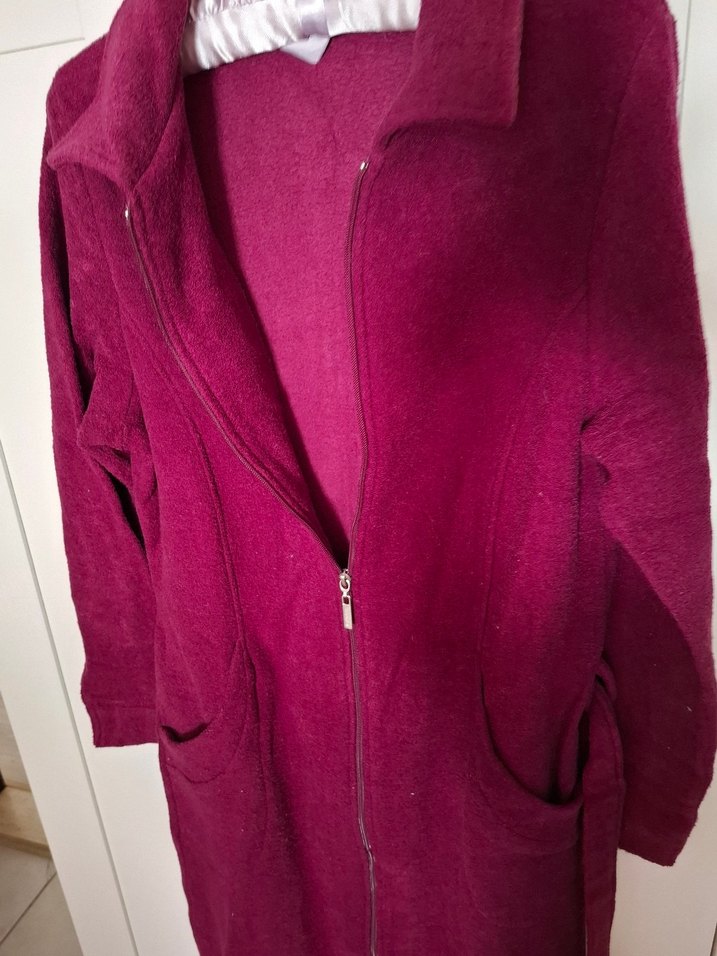 Vişne çürüğü için polar fermuarlı ev elbisesi - Görsel 4