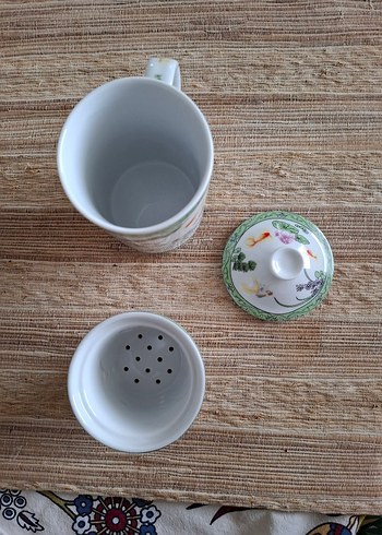 Kapaklı Çin desenli süzgeçli bitki çayı kupası - Görsel 3
