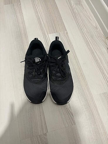 36 Beden gri Renk Orjınal Nike spor ayakkabı