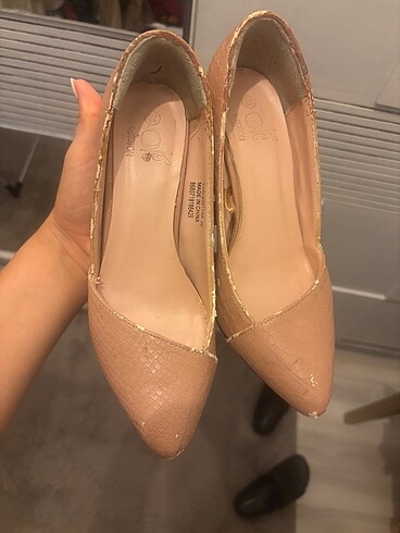 Yüksek topuk stiletto