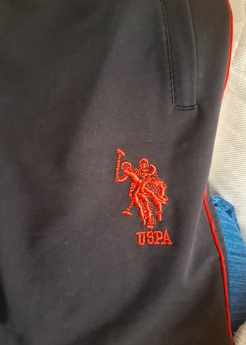 Bayan Siyah Kırmızı Fermuarlı Şort - Görsel 3