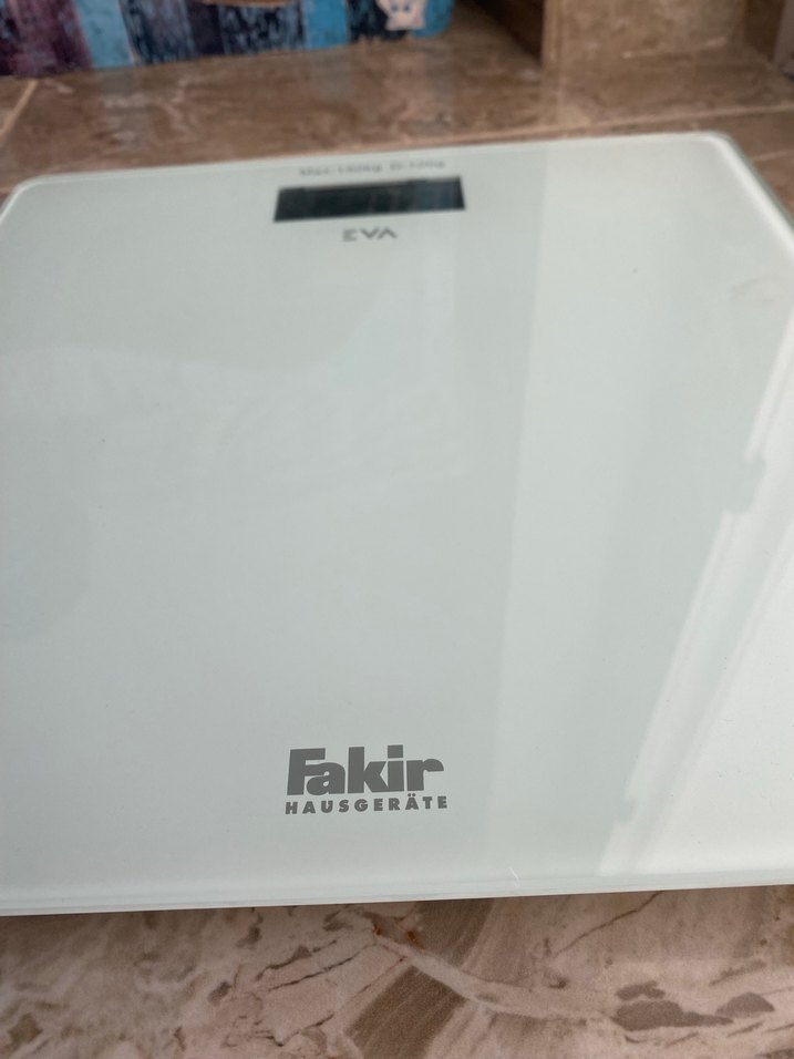 Beyaz Dijital Banyo Tartısı Fakir - Görsel 2