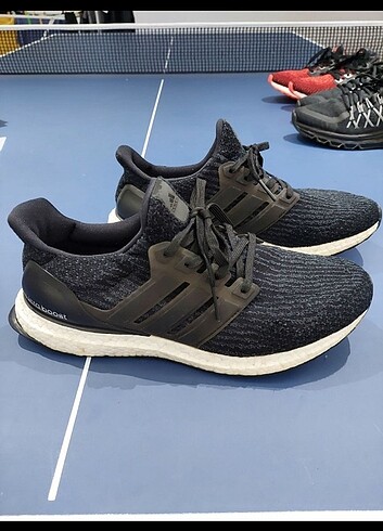 Adidas Orijinal Adidas ultraboost 42.2/3 numara