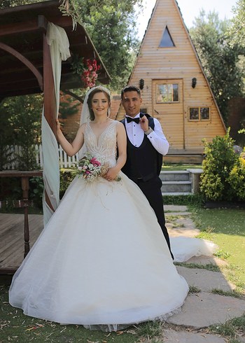 Aysira Beyaz Mini A Kesim Strappy Gelinlik