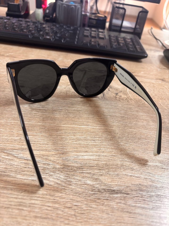 Prada Kadın Güneş Gözlüğü - Görsel 3