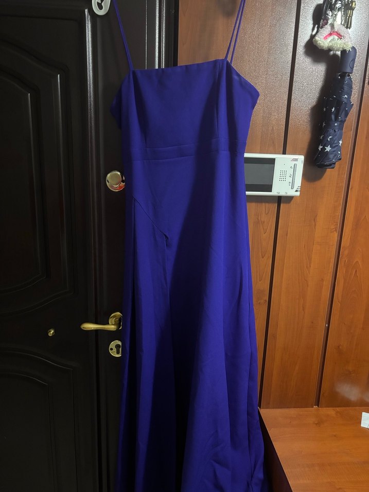 Mavi Uzun İnce Askılı Abiye Elbise - Görsel 5