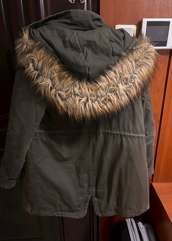 Kürklü yeşil parka - Görsel 6