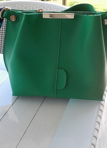 Beden Yeşil çapraz çanta
