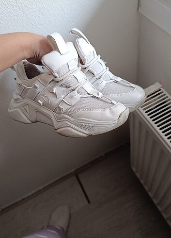 37 Beden Beyaz Sneaker Ayakkabı
