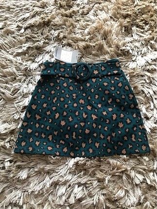 Kemerli mini etek
