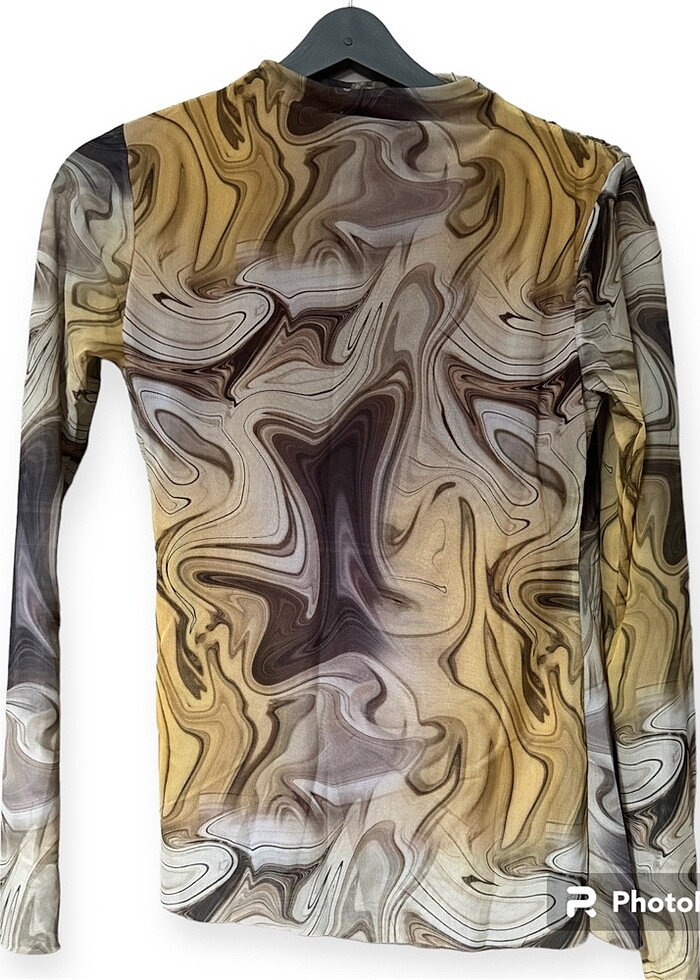 Renkli bluz. - Görsel 2