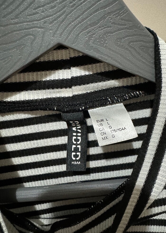 H&M Çizgili Triko - Görsel 3