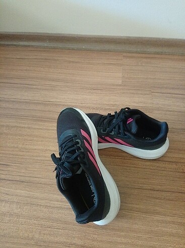 37,5 Beden siyah Renk Adidas bayan