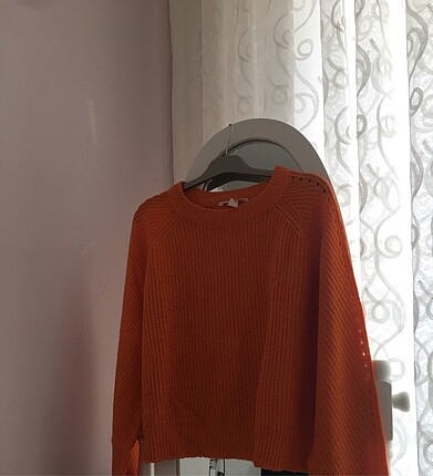 H&M kazak