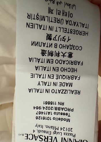 40 Beden beyaz Renk Nakışlı, Düğmeli Beyaz Midi Kadın Gömlek ./fiyatı 55000