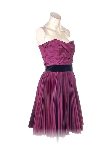 Dolce & Gabbana Dolce & Gabbana Kısa Elbise %70 İndirimli.