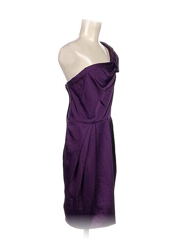 BCBG Maxazria BCBG Maxazria Kısa Elbise %70 İndirimli.