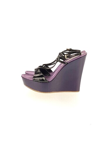 Gianvito Rossi Dolgu Topuk %70 İndirimli.