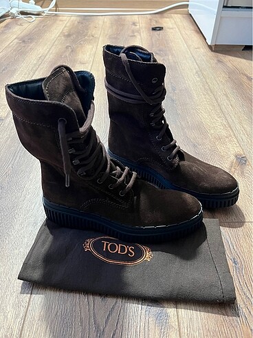 Tod's Almadan önce iletişime geçin lütfen
