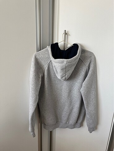 m Beden gri kapüşonlu sweatshirt