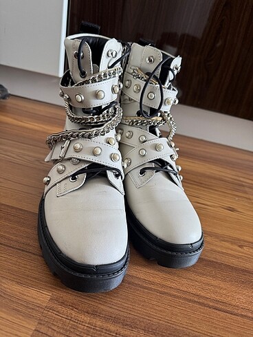Zara bot