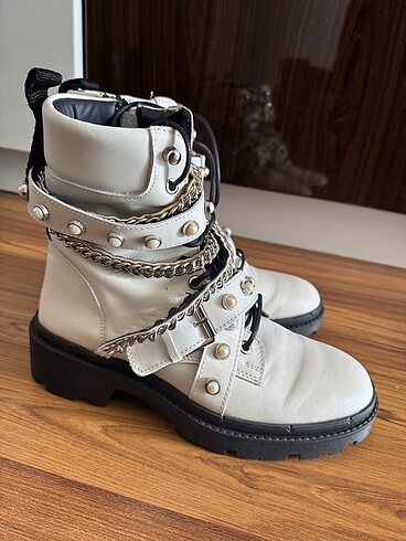 Zara Zara bot