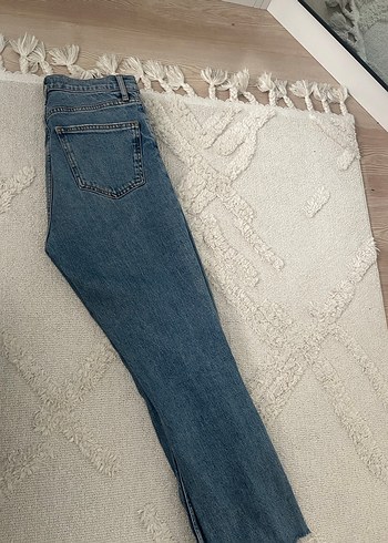 28 Beden mavi Renk kot pantolon jean