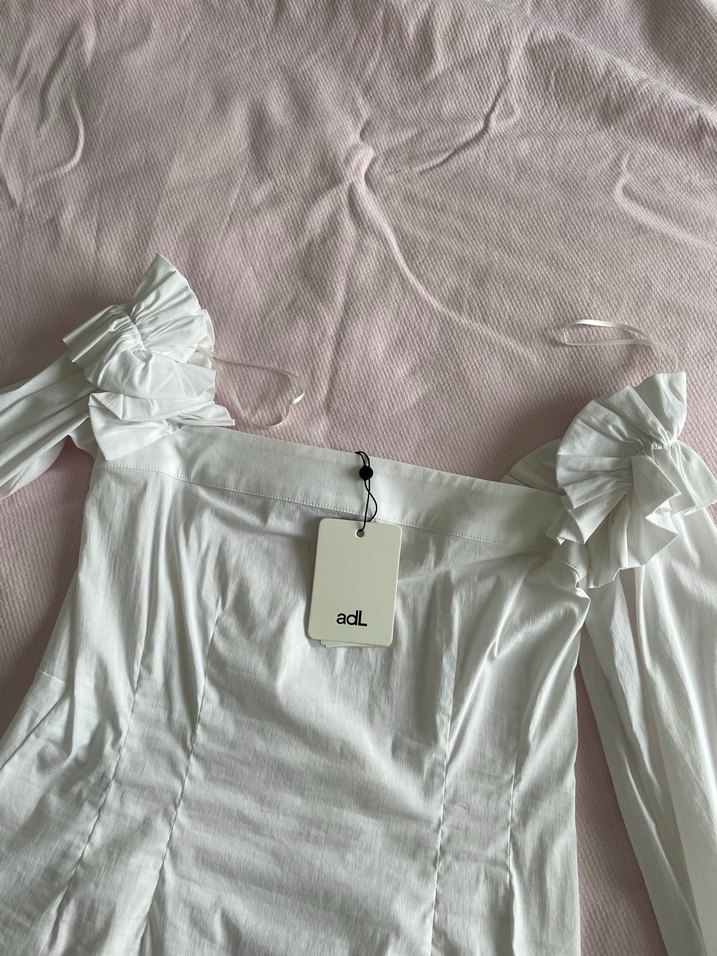 Drapeli Beyaz Keten Straplez Bluz - Görsel 3