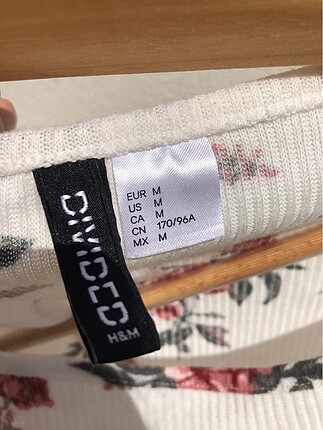 m Beden H&M Çiçekli Crop