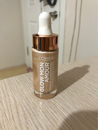 Loreal Likit Aydınlatıcı Glow Mon Amour
