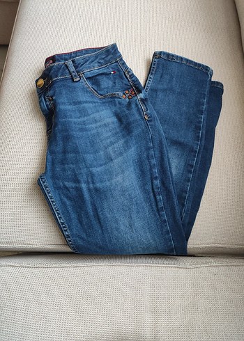 Düğmeli Mavi Kadın Denim Pantolon