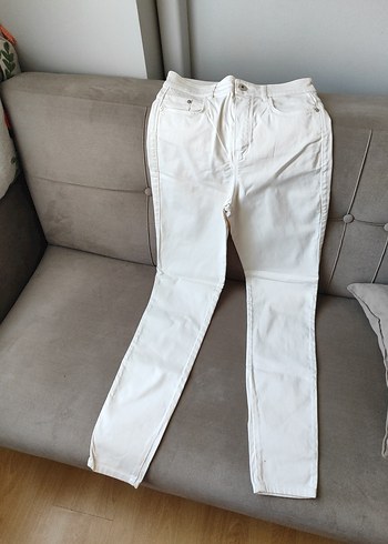 massimo dutti beyaz pantolon