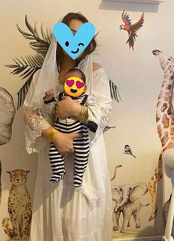 Beyaz işlemeli mevlüt elbisesi