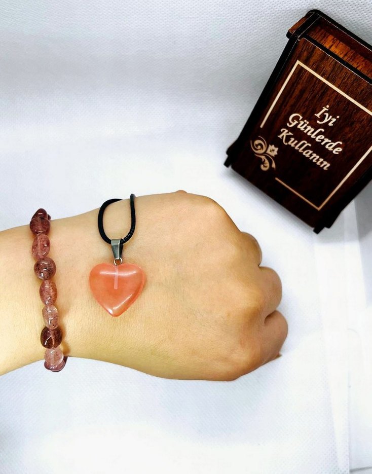 Pembe Boncuklu Minimalist Bileklik - Görsel 2