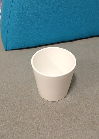 Beyaz Seramik Vazo - Görsel 2