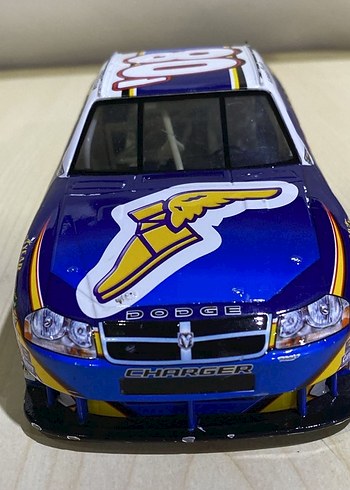  Beden Renk nascar chrysler 2008