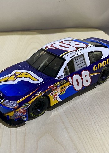  Beden nascar chrysler 2008
