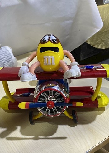 Sarı M&M Uçaklı Figür Oyuncak