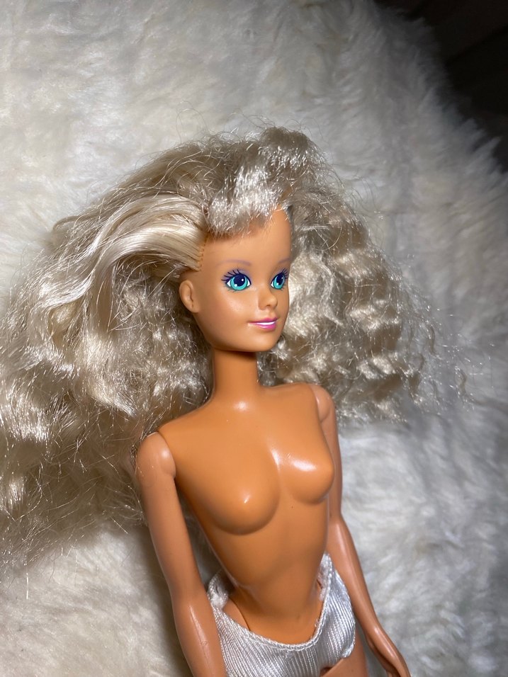Vintage Barbie Bebek 1988 - Görsel 4