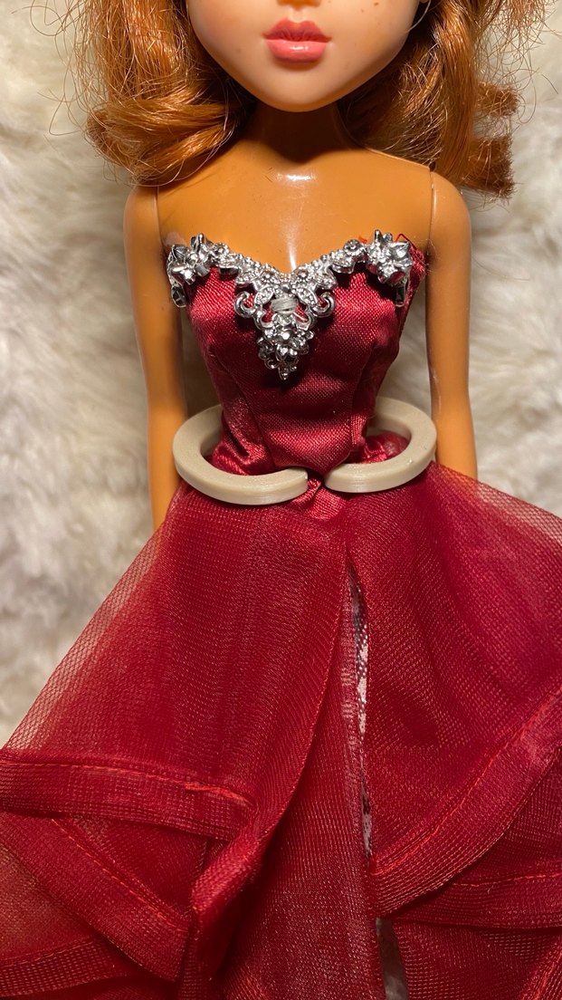 Barbie Mutlu Yıllar Elbisesi - Görsel 2