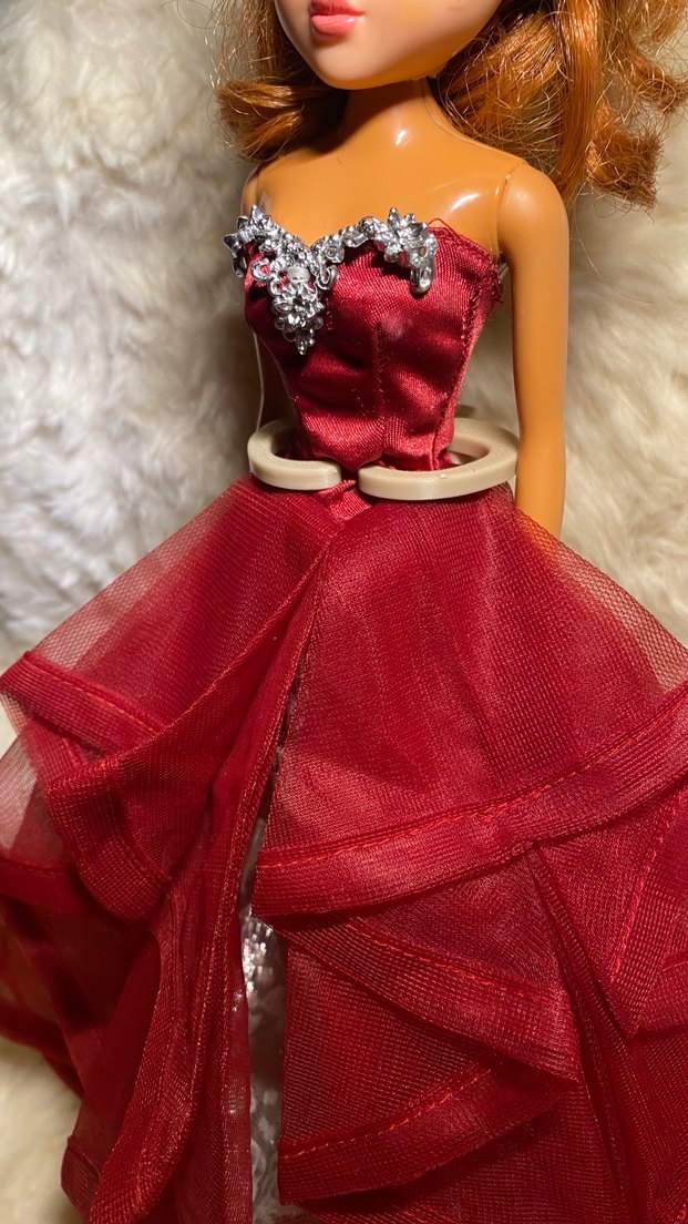 Barbie Mutlu Yıllar Elbisesi - Görsel 3