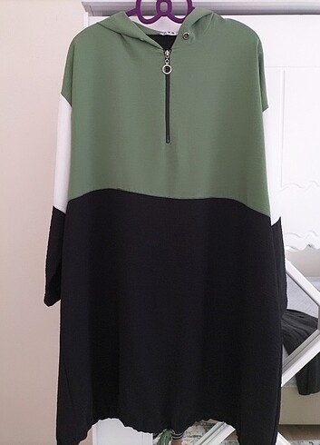 Spor tunik