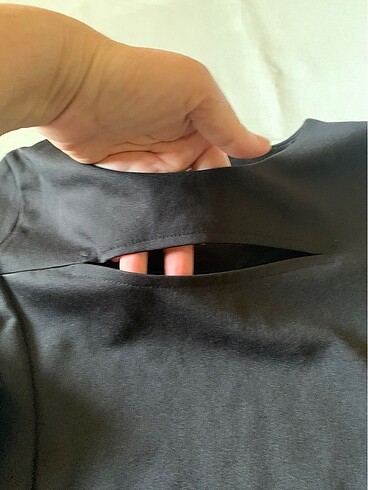 Diğer Siya göğüs pencereli crop bluz