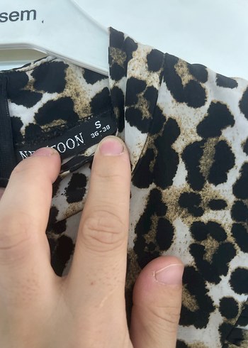 Kahverengi Leopar Desenli Uzun Elbise - Görsel 2