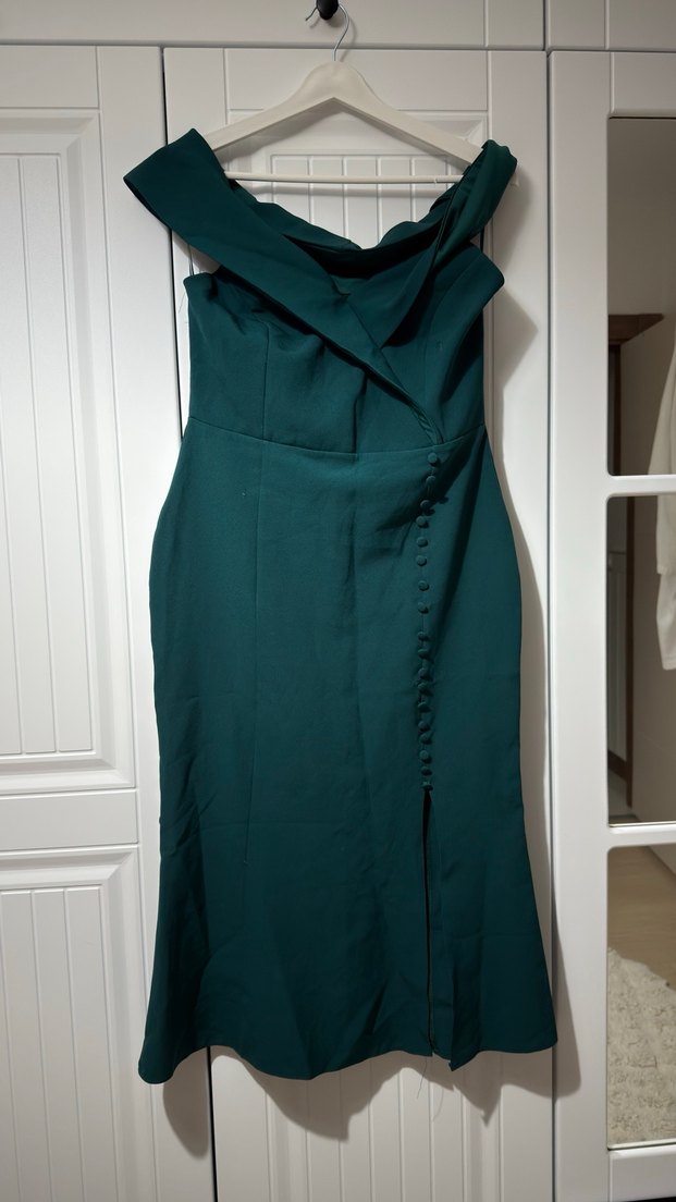 Petrol Yeşili Midi V Yaka Yırtmaçlı Elbise - Görsel 4