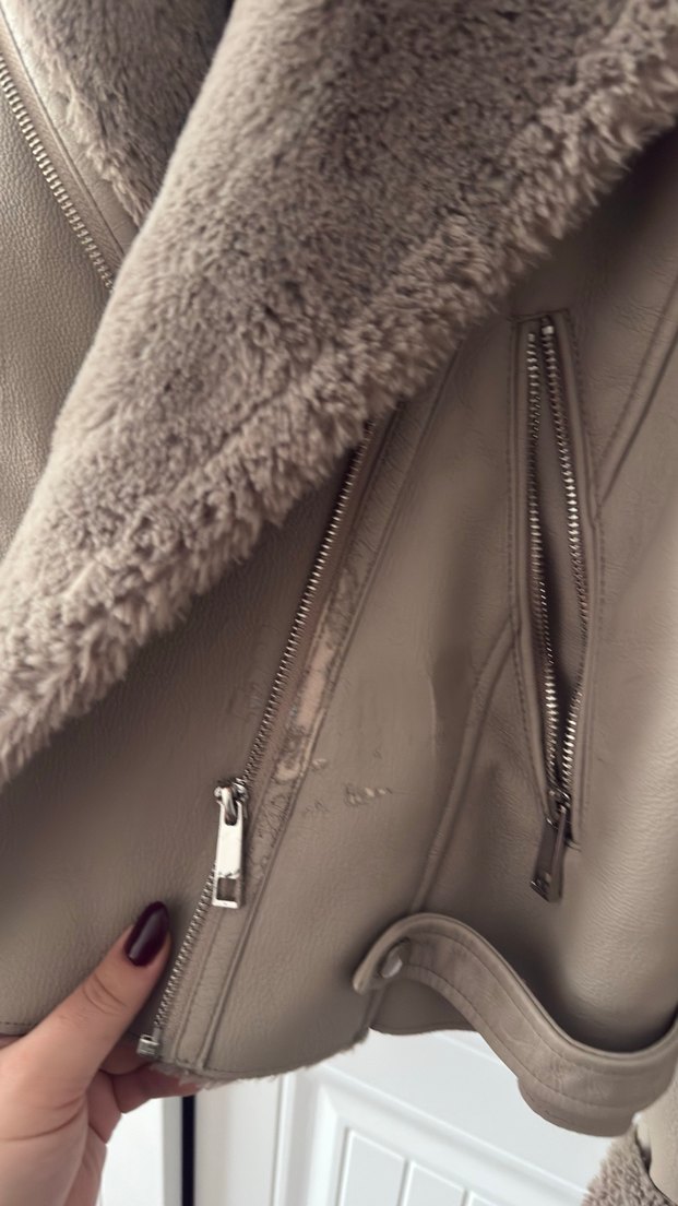 Kürk Detaylı Bej Deri Kadın Ceket - Görsel 4