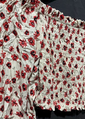 Beyaz Çiçek Desenli Straplez Mini Bluz - Görsel 3