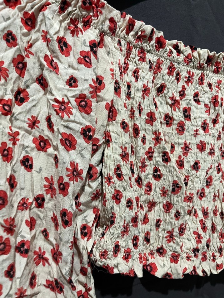 Beyaz Çiçek Desenli Straplez Mini Bluz - Görsel 3