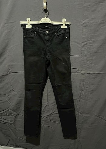 Siyah Kemerli Dar Kesim Kadın Kot Pantolon - Görsel 2
