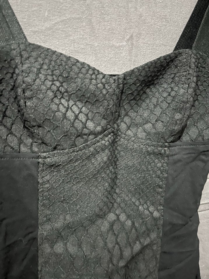 Siyah Yılan Desenli Straplez Midi Elbise - Görsel 4